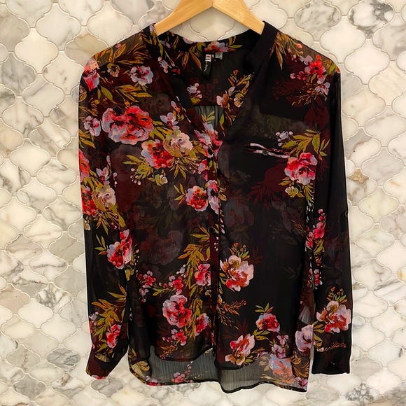 Kut from the Kloth sheer black floral button front blouse. Size M - Picture 3 of 11